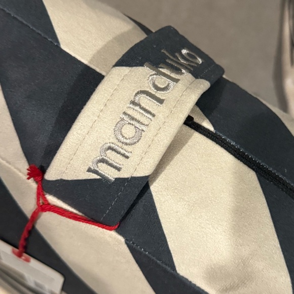 Manduka Enlight Rectangular Yoga Bolster - Picture 7 of 10